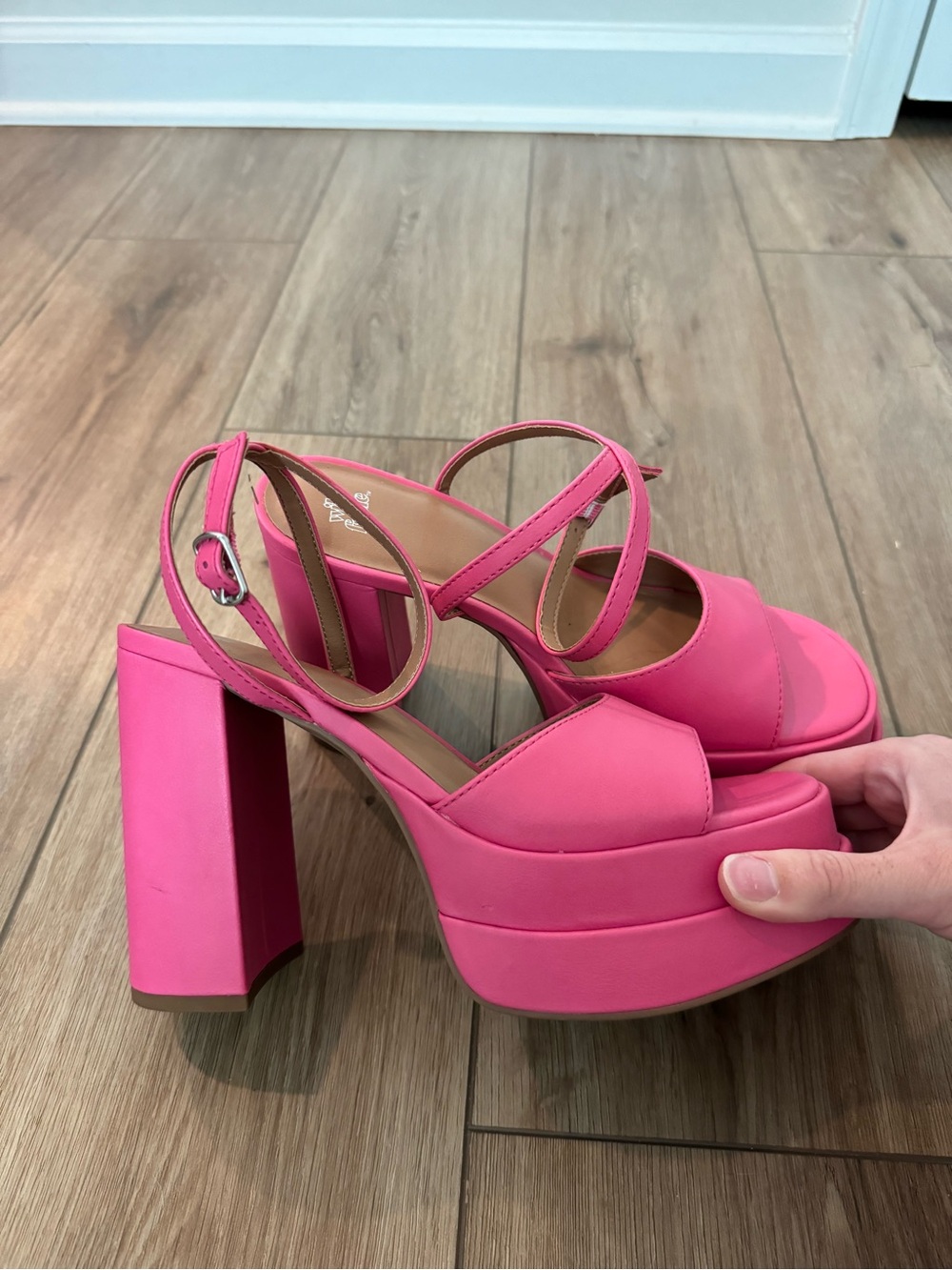 Wild Fable Hot Pink Platform Block Heel - Picture 4 of 5
